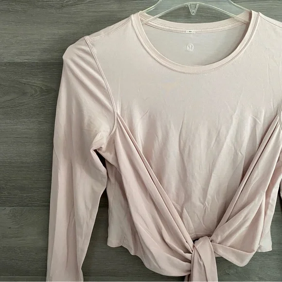 Lululemon Long Sleeve - Picture 2 of 4